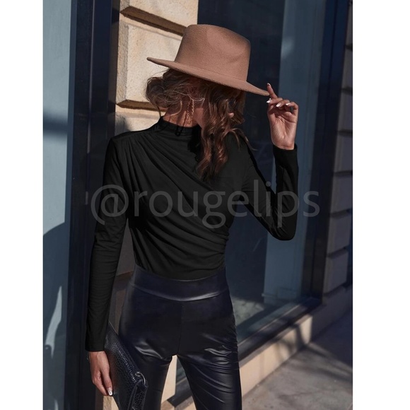 Ruched Asymmetric Black Long Sleeve Shirt Slim Fit Stretchy - Picture 5 of 7